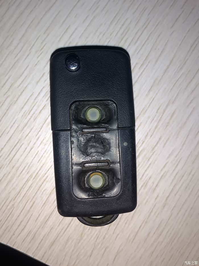 兄弟们!你们的车钥匙还好吗?