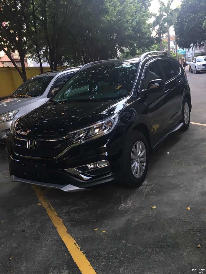东莞提16款crv都市版彩晶黑感觉满意
