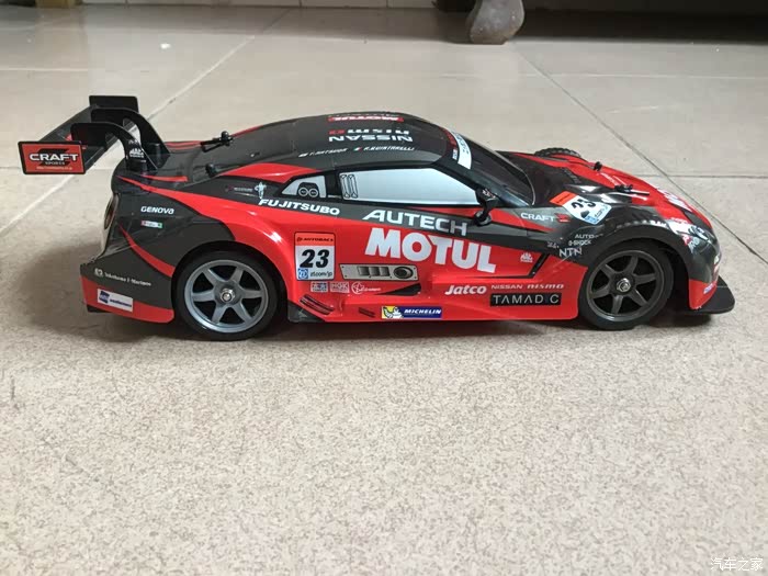 唬人的遥控:gtr遥控赛车