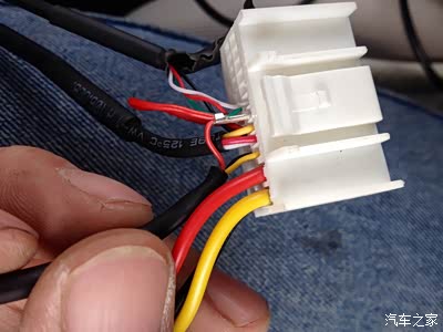 【图】k4手动挡低配升实现蓝牙电话,倒车影像_起亚k4论坛_汽车之家