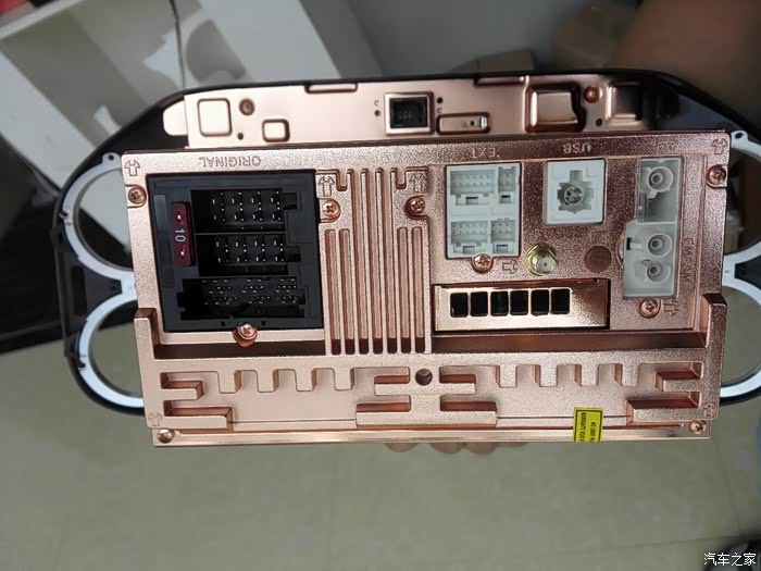 转让大众途观1315款飞歌g8黄金版导航甩卖保修还有11个月