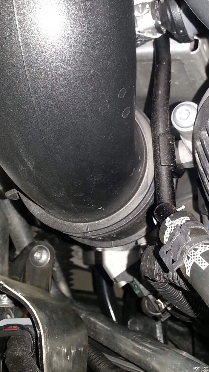 【图】二分钟前紧急查看进气管(高清图)_迈腾论坛_汽车之家论坛