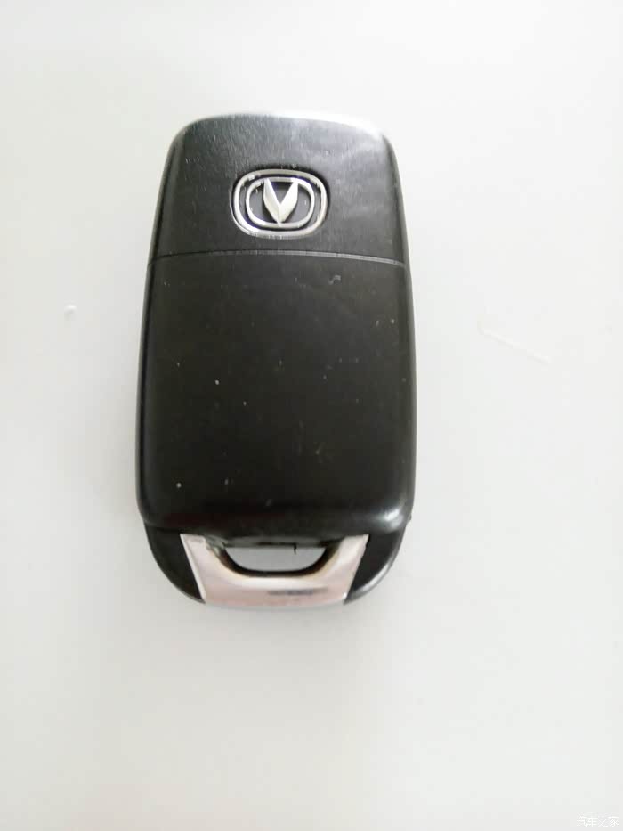 cs35钥匙更换电池 5保(蓝壳) 4轮换位_长安cs35论坛_汽车之家论坛