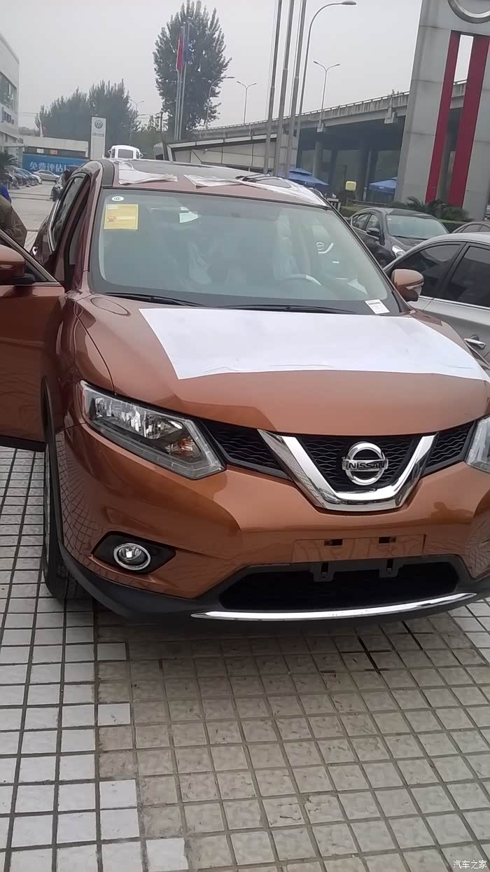 金色的奇骏和大家分享