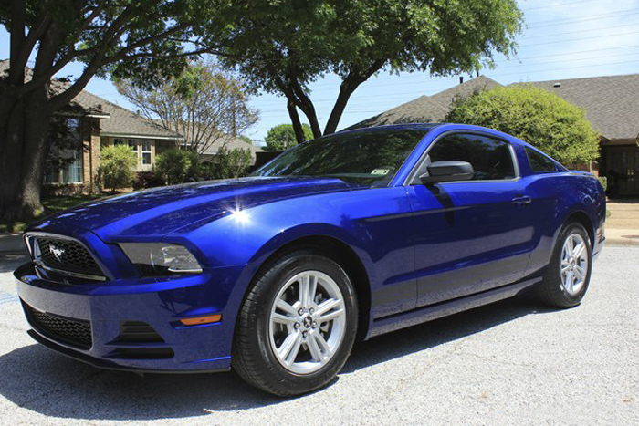 【论坛日报】08月27日头版:屌丝的逆袭 福特野马v6装饰分享