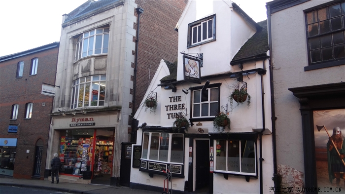 不断更新英伦生活特色柴油马620ts轿跑