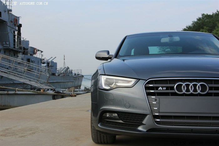 柳州首台季风灰2012款a5coupe20t作业新增a4l对比作业