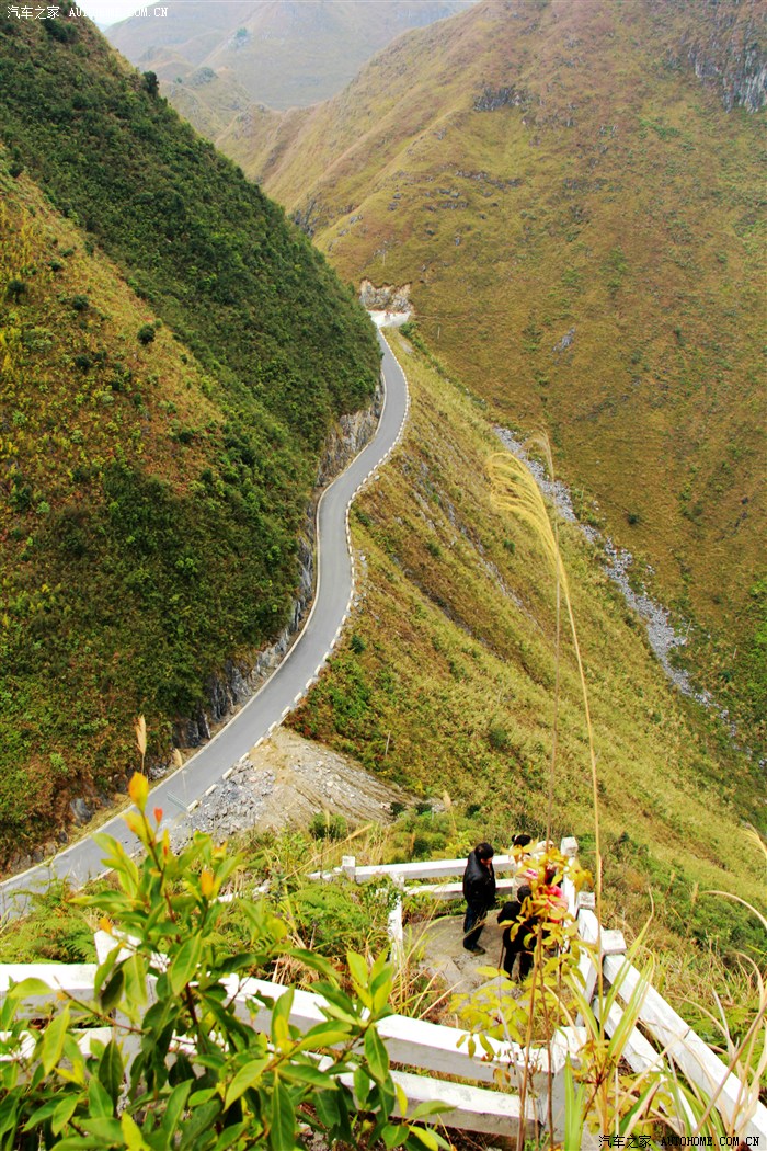 千山万弄八里九弯广西大化七百弄