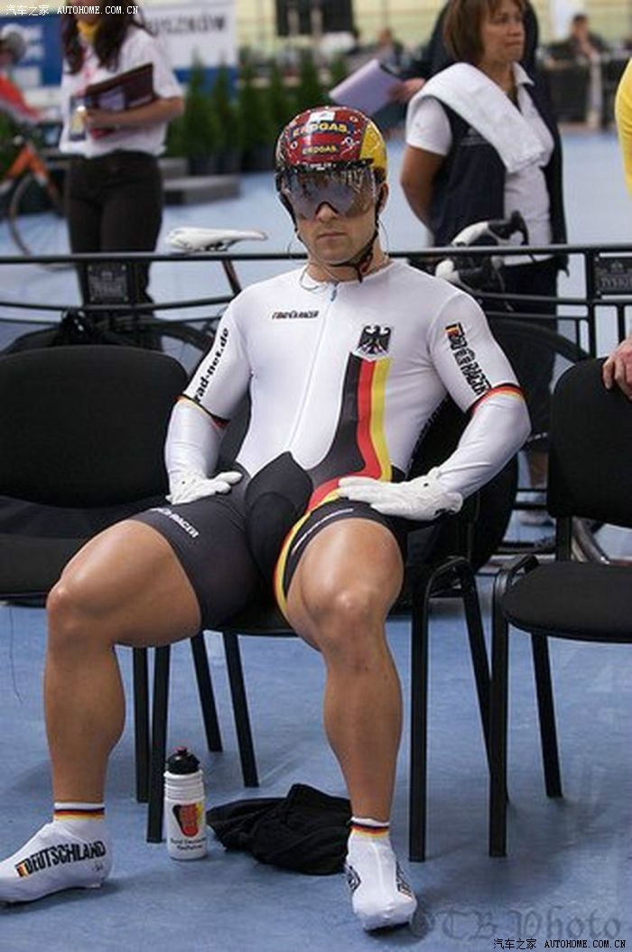 职业自行车手的腿