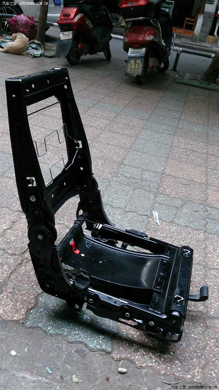 首例13款七座自动璀璨改装第二排座椅前后滑槽_途安论坛_汽车之家论坛