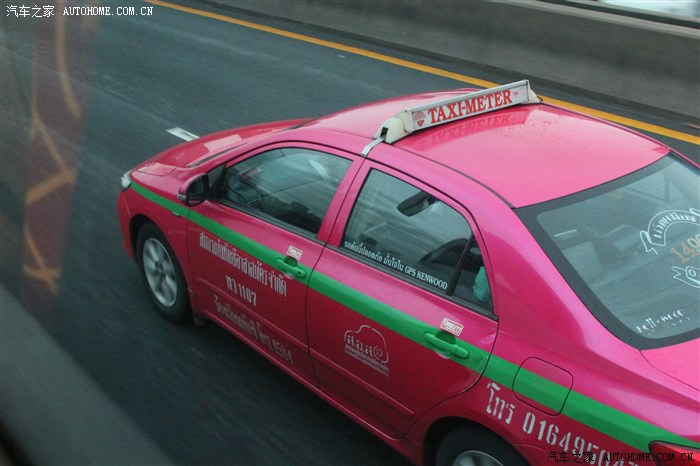 江湖救急!求高手鉴定这个泰国曼谷的卡罗拉出租车具体型号