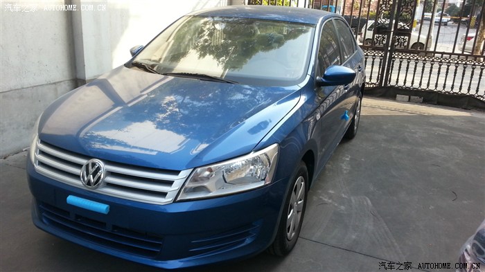 康宁蓝的车主来哦新桑塔纳16l自动风尚版康宁蓝作业