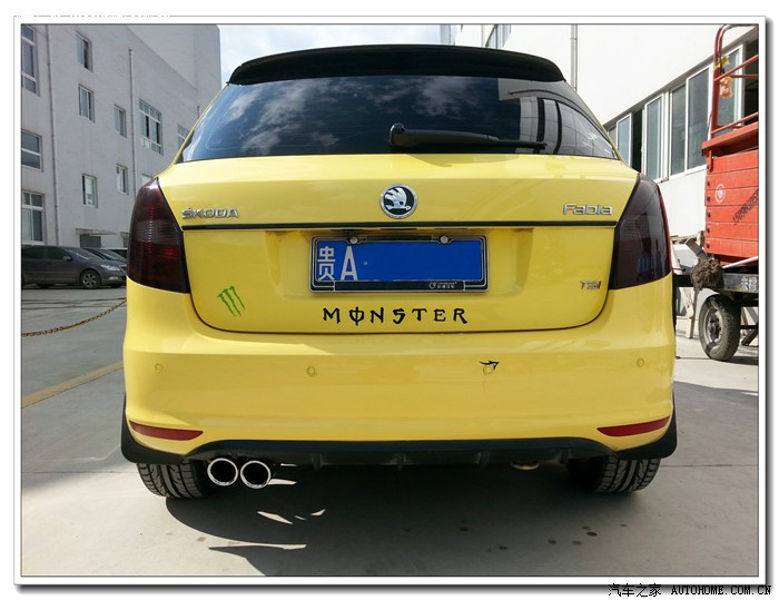 黄晶改polo gti双排气,不知是全国第几改(内附视频)