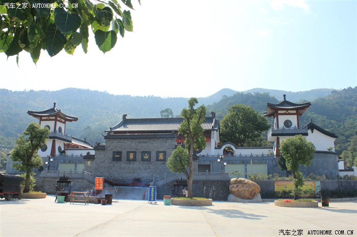 和小爱一起寻觅建文帝踪迹欣赏家乡美景品偿家乡美食