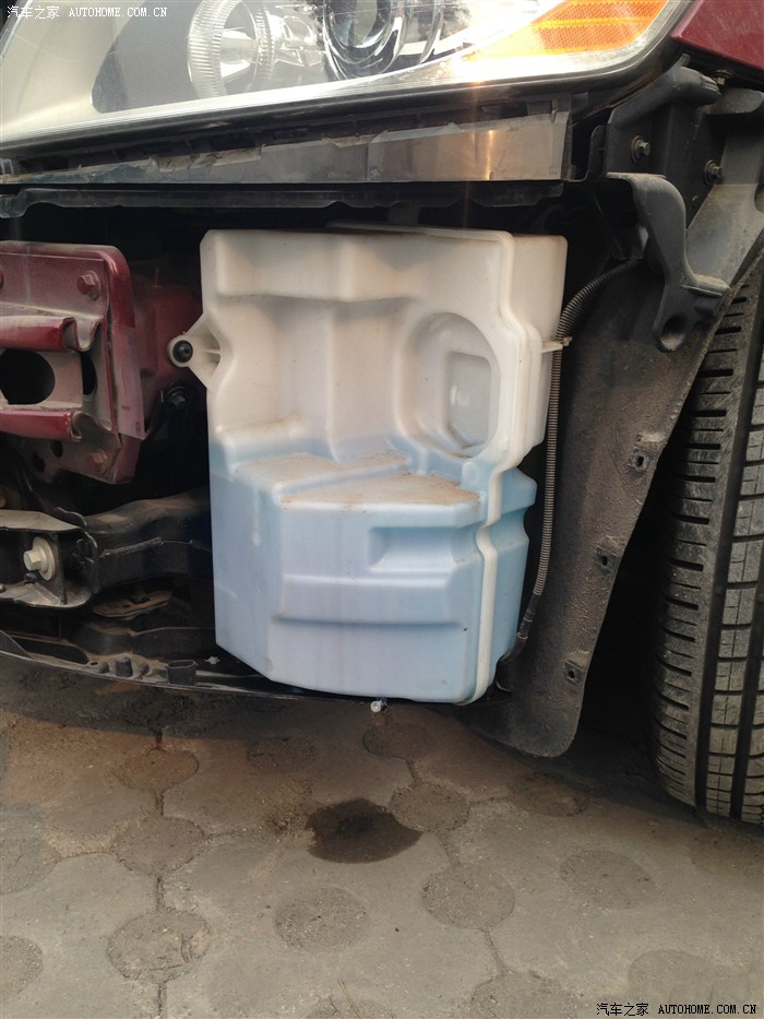 【图】终于知道玻璃水箱有多大了._沃尔沃xc60论坛_汽车之家论坛