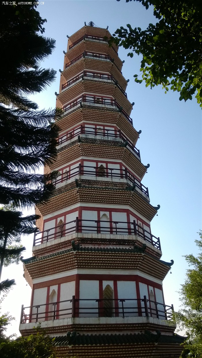 路过德庆市标元塔,进去转个运.