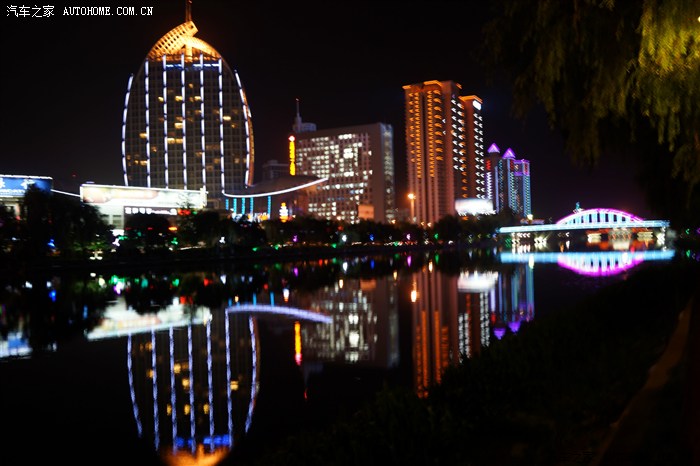 大理夜景,手抖了.