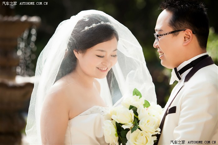 深圳哈弗h6小夫妻结婚照2013款中国红15t精英版