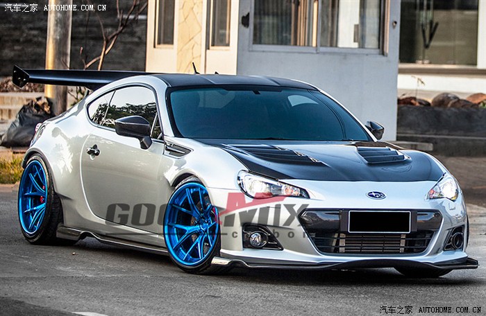 斯巴鲁brz 改装greddy rocket bunny宽体包围