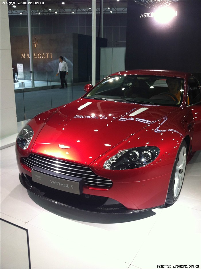 年前发一贴红车图片祝各位车友新年红红火火一路平安