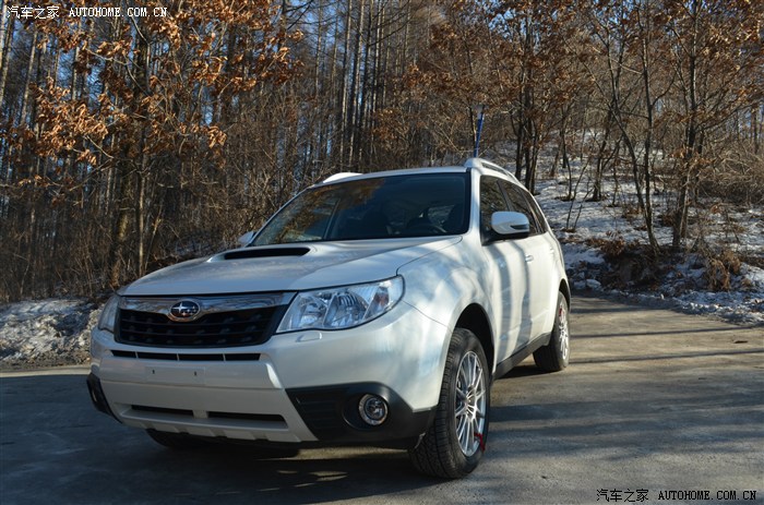 2012款白色森林人sedition提车作业申精认证