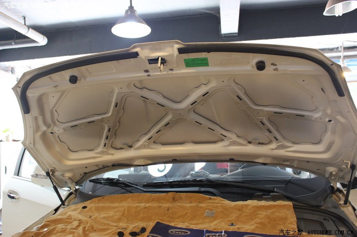 【图】纳智捷阻尼片也是沥青 有图有真相_大7 suv论坛_汽车之家论坛