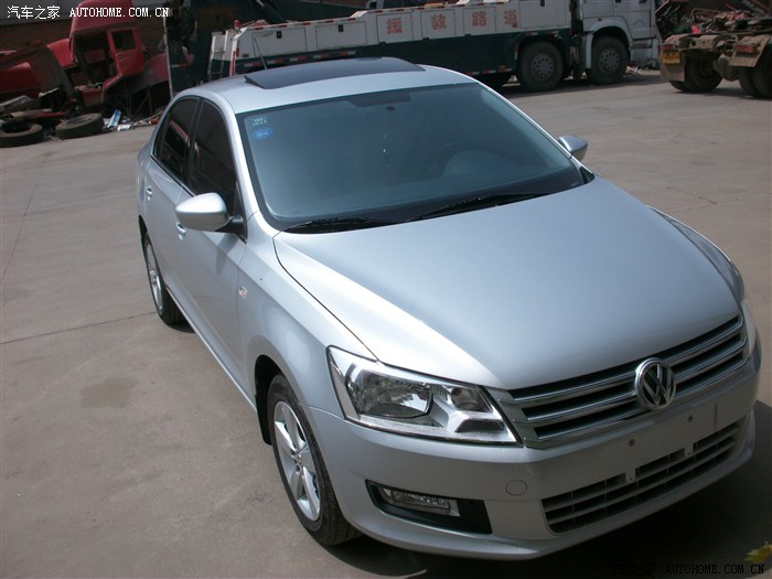 银色新桑塔纳16手舒版提车一周作业申精加认证