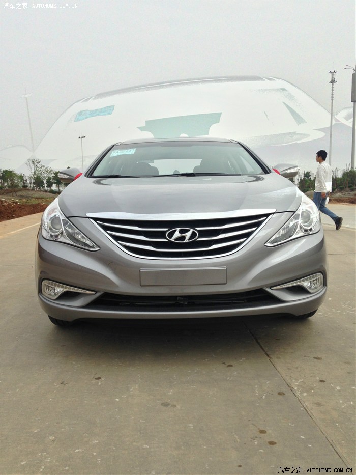 【图】改装海拉3双光透镜 红色天使眼 雾灯氙灯---我的小八_索纳塔八