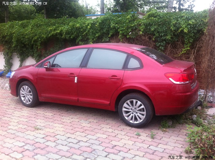 世嘉三厢自动红色车主 提车作业 希望大家支持!