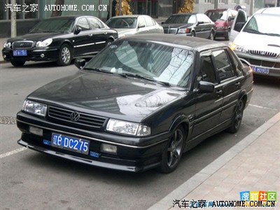 920 | 回复: 12 桑塔纳经典/志俊论坛 有更多创意改装2000外形的请进!