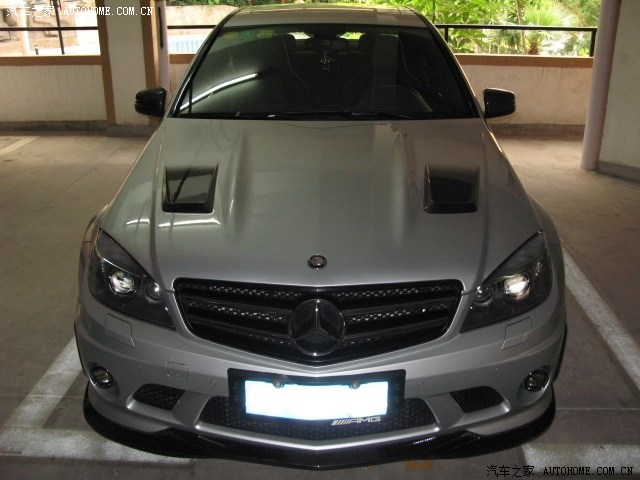 开了一年多老款c63