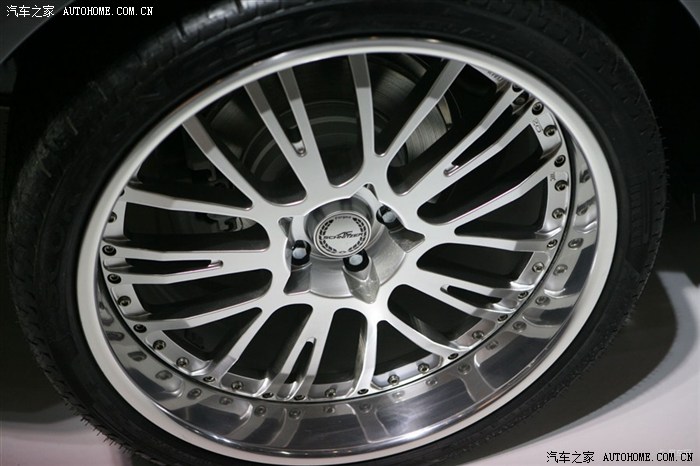 acschnitzer宝马御用升级品牌轮毂绝对的霸气