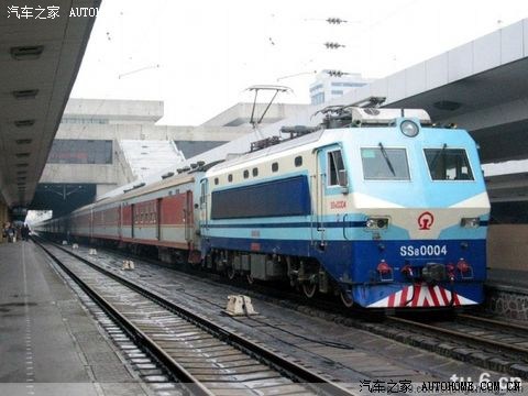 中国的火车基本都在里面