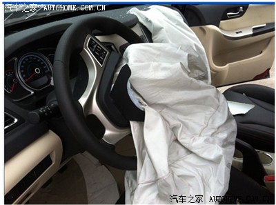 真人真車車禍現場圖片,海馬s7哈弗h6表現大不同!