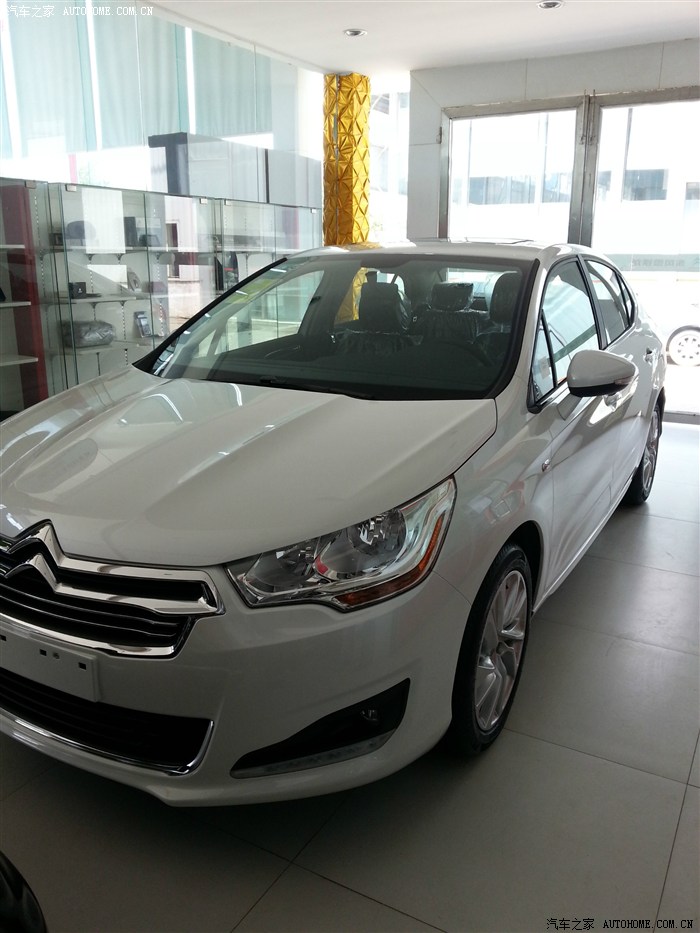 1561 | 回复: 15 雪铁龙c4l论坛 ~提c4l白色1.