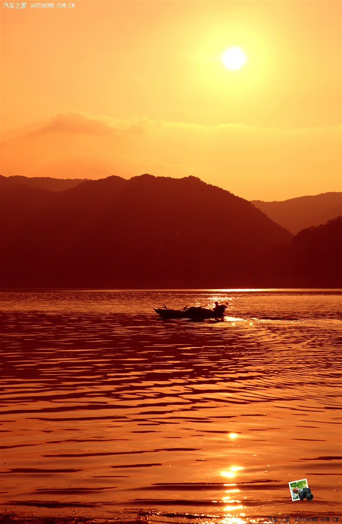 风景美丽的绿江村我来了