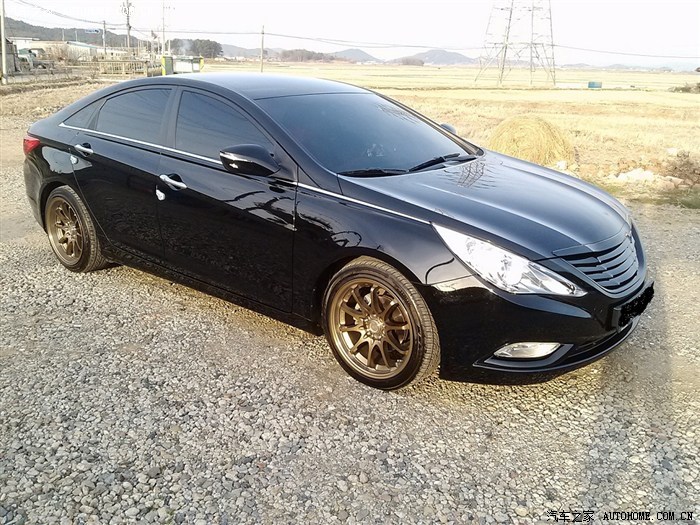 【图】黑索改装中网,大家给个意见哈_索纳塔八论坛_汽车之家论坛