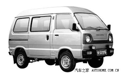 后来在一个修理厂无意看到了长安的sc6320,两个圆圆的大眼睛让我有了