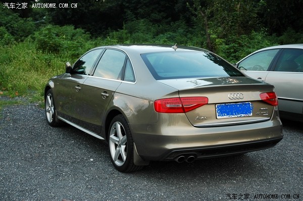 请教奥迪a4l达喀尔金色好看不?