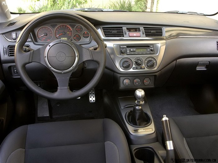 evo9代吧  就是这个内饰