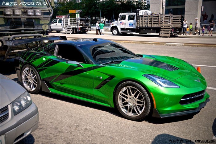 直击拍摄现场期待变形金刚4激情演绎转载