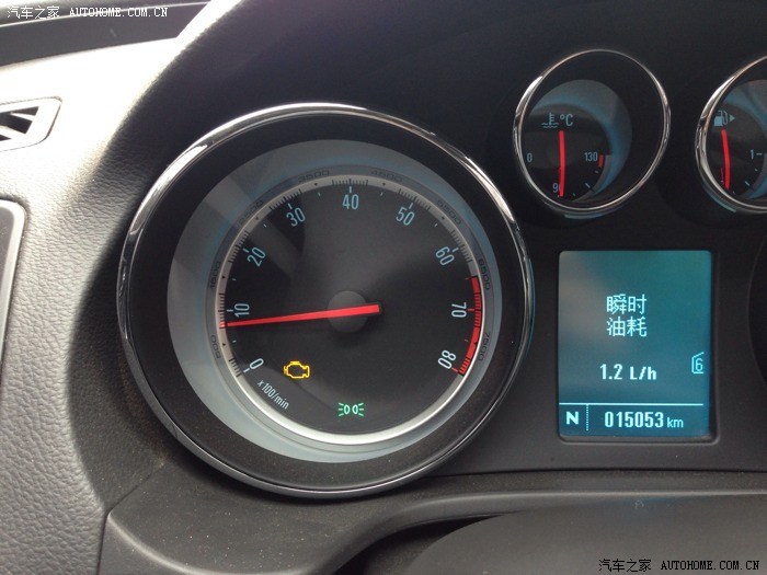 发动机故障灯亮起,是节气门脏了吗?