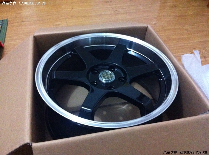 出四个全新的te37大抛边轮毂一套