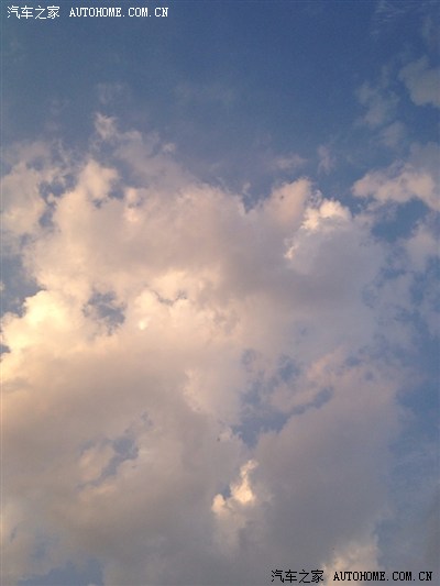 想买辆二手捷达,加过户费4万内应该考虑哪年的