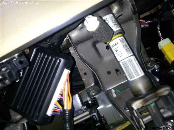 懂凯越电子的请来看看哪个是obd接口