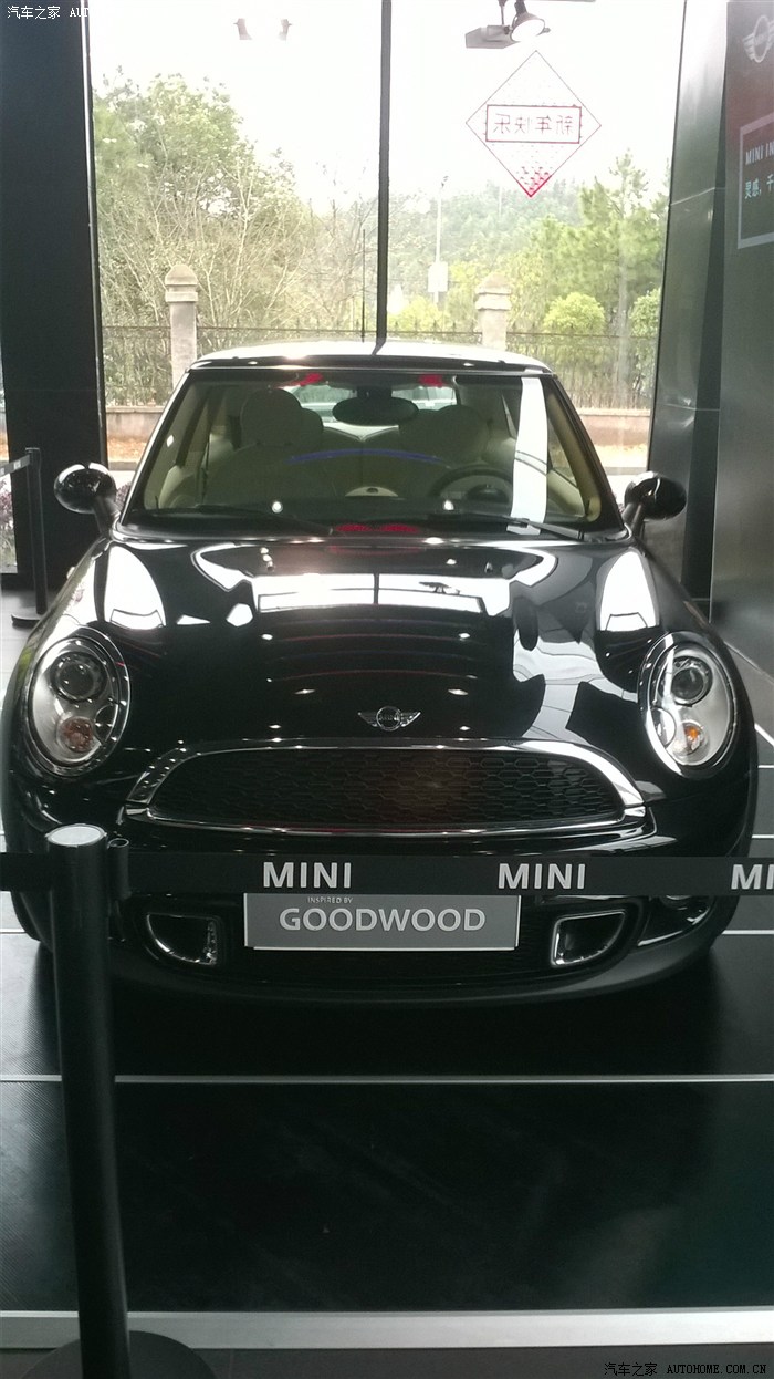 终于找到最低价格的minione了 说是总经理签售赚了!