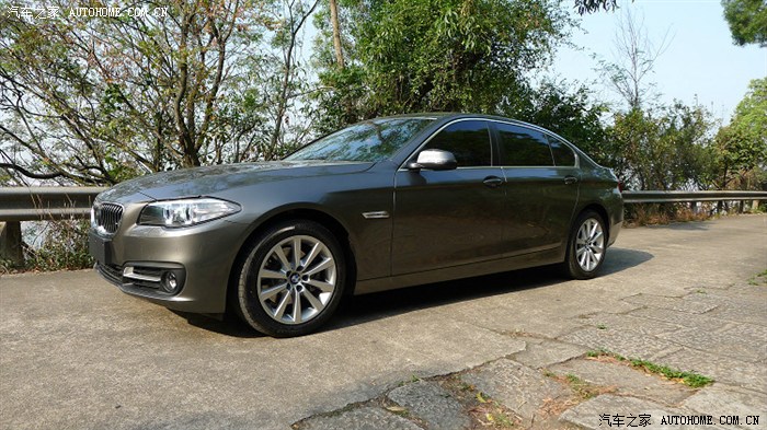 【图】蓝天白云,墨晶灰530li领先作业_宝马5系论坛_汽车之家论坛
