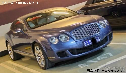 北京最牛豪车地下车库银泰中心