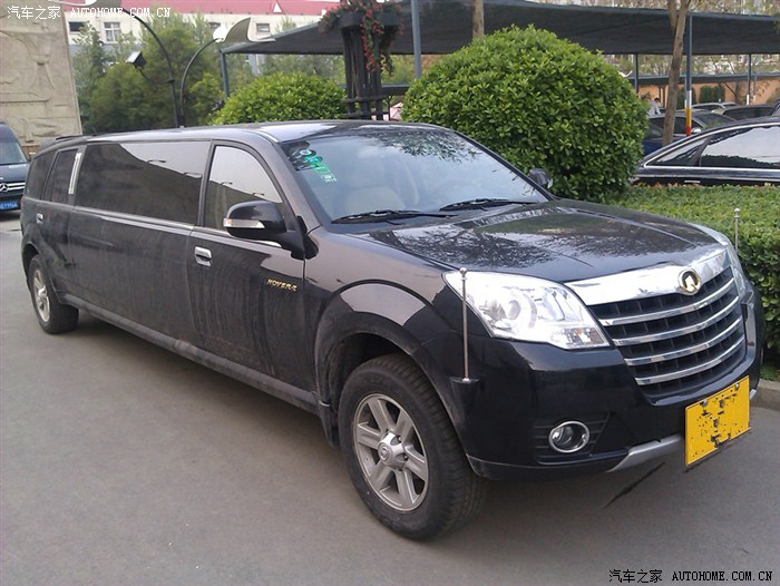 早晨上班,单位院里长城加长车,不知道售价多少.