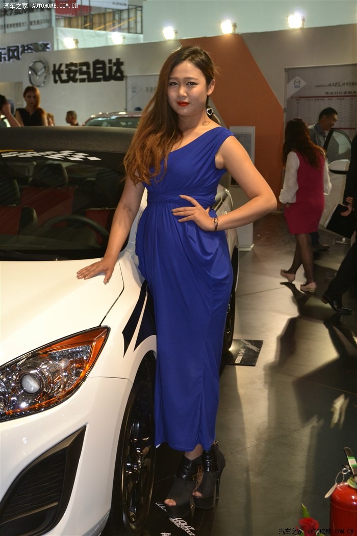 2014年宁夏银川五一房车展美女模特福利贴